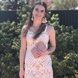 Meet your Posher, Talea